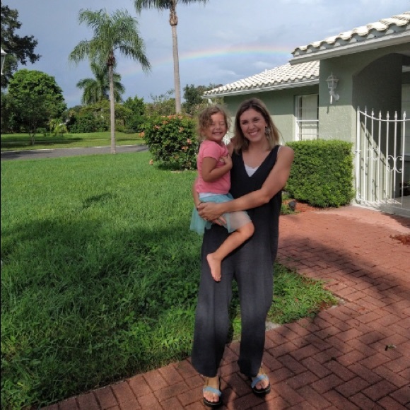 Meet your Posher, Emily - Picture 6 of 7